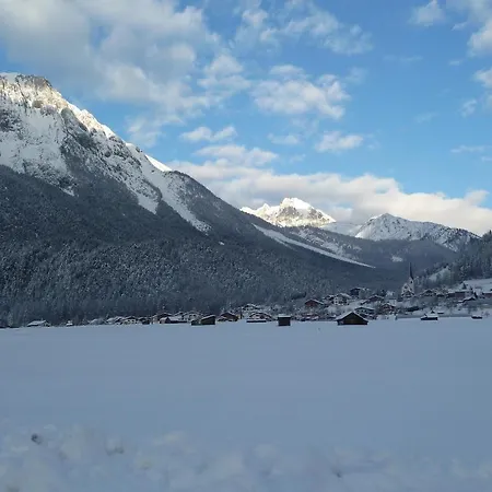 Affittacamere Gastehaus Frischhut Nassereith